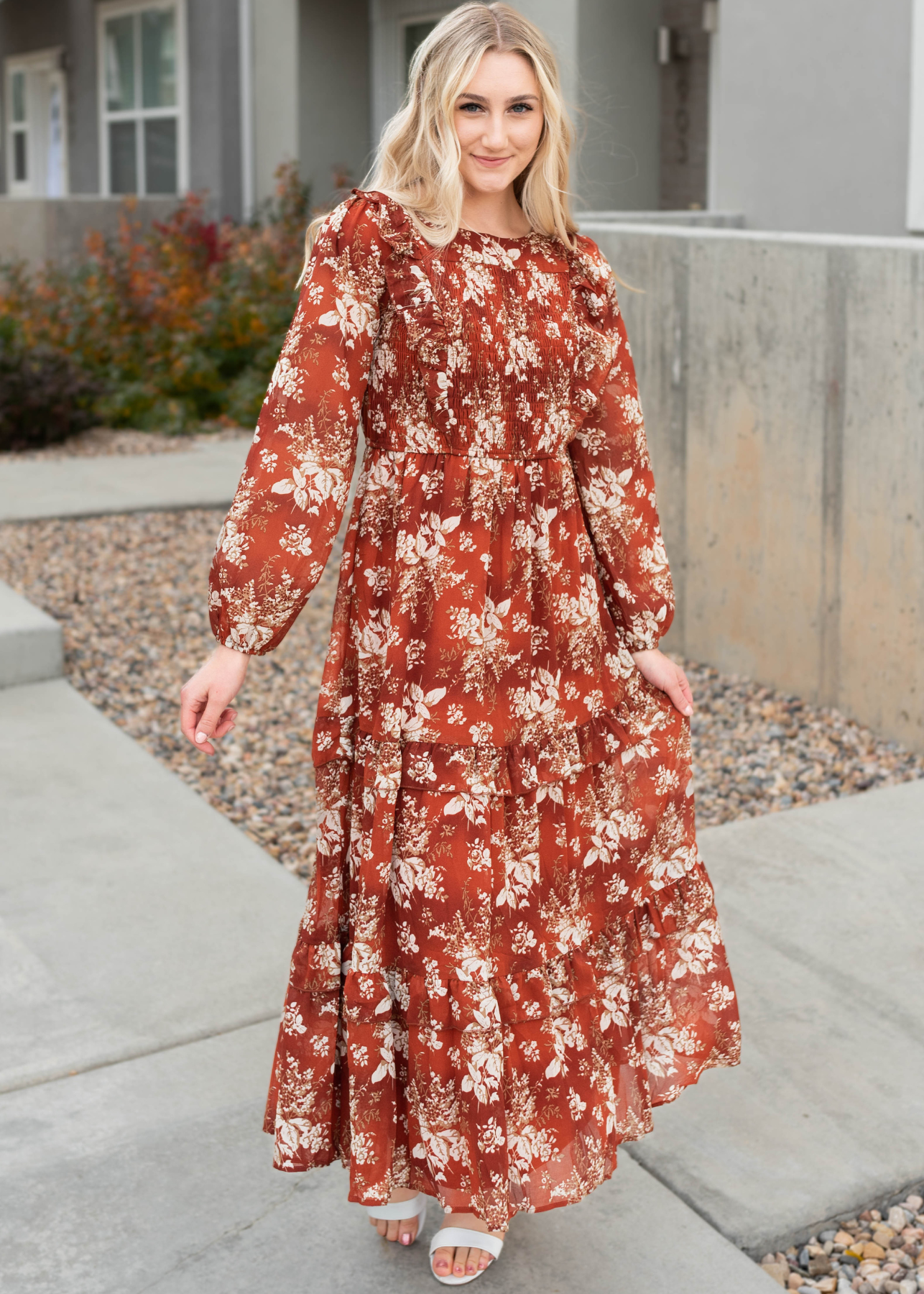 Rust floral best sale maxi dress