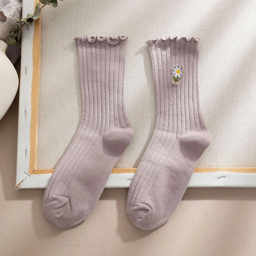 Dusty purple daisy socks