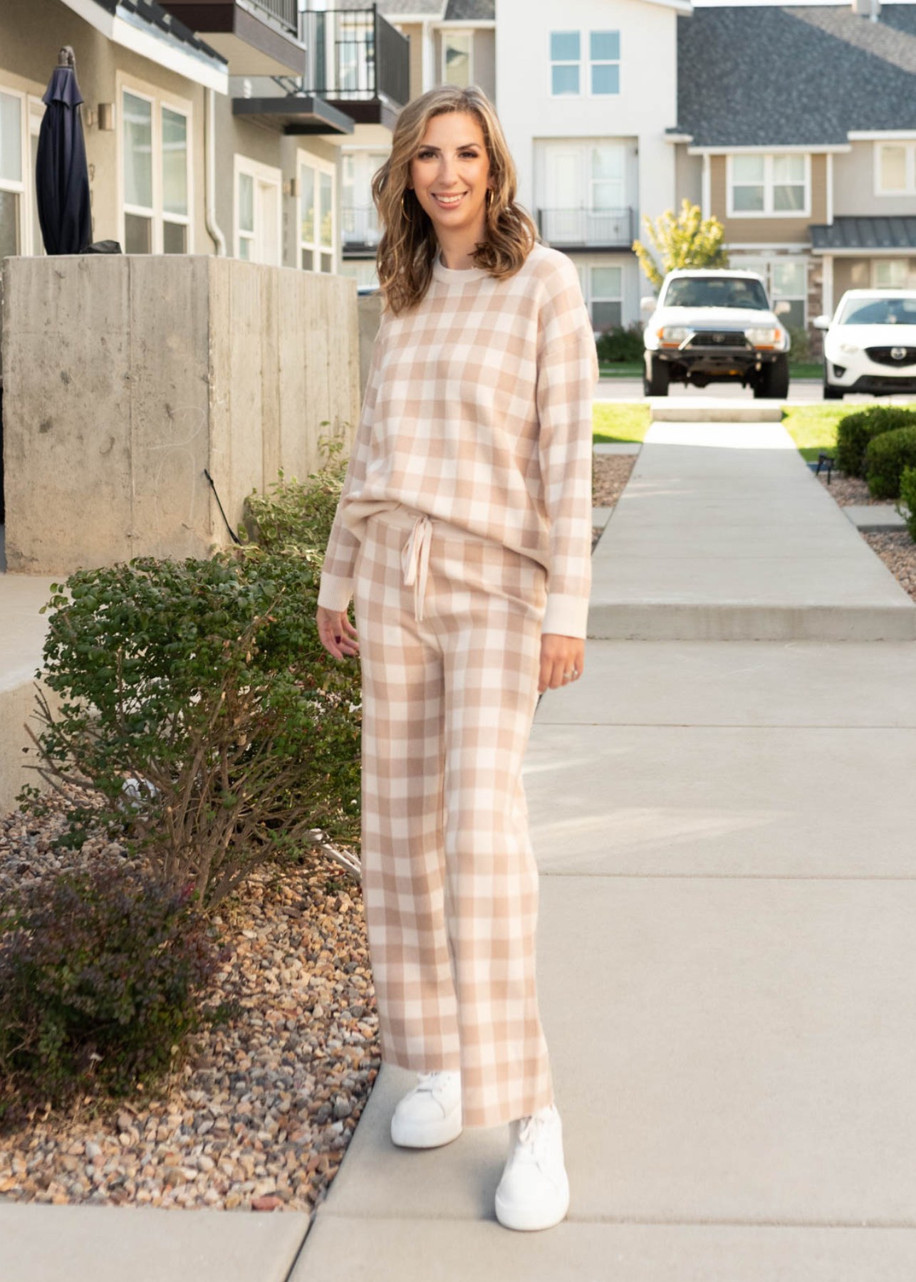 Long sleeve gingham sweater