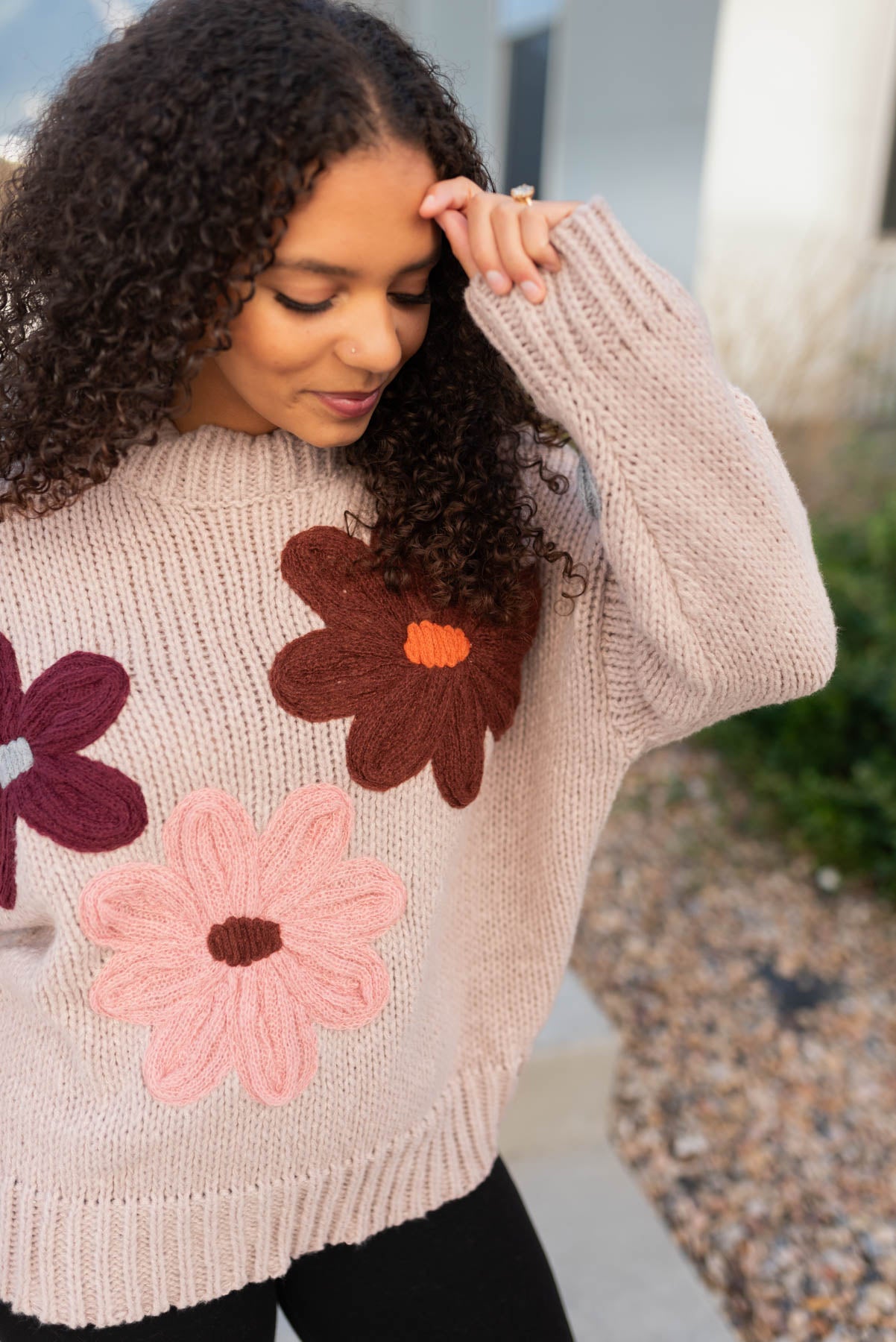 Natural flower sweater with multi color flowers