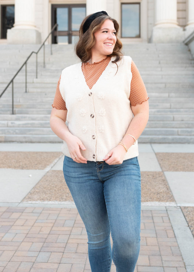 Plus size cream floral knit vest