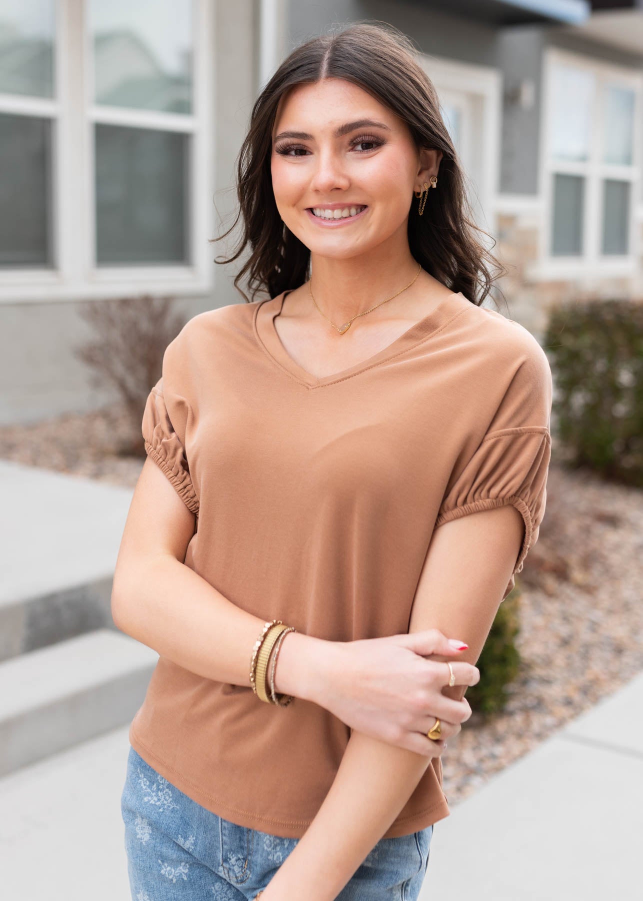 Short sleeve light mocha top