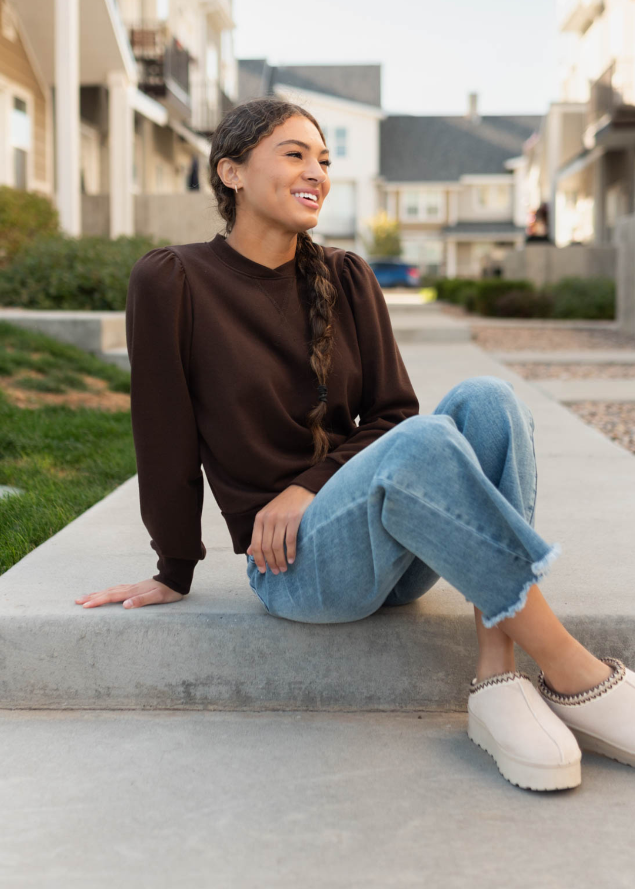 Long sleeve brown pullover