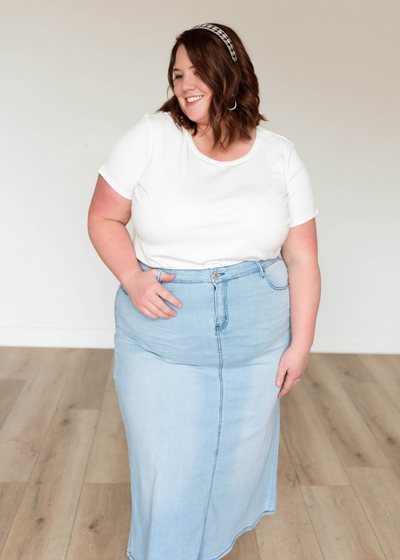 Short sleeve white ribbed top