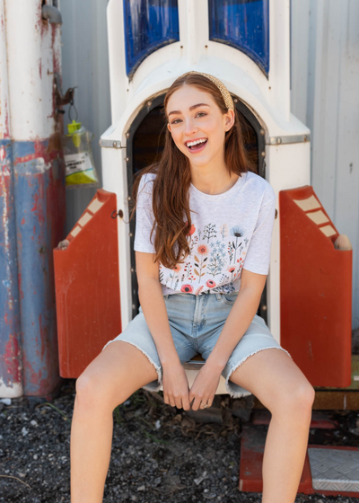 Multi color wildflower tee