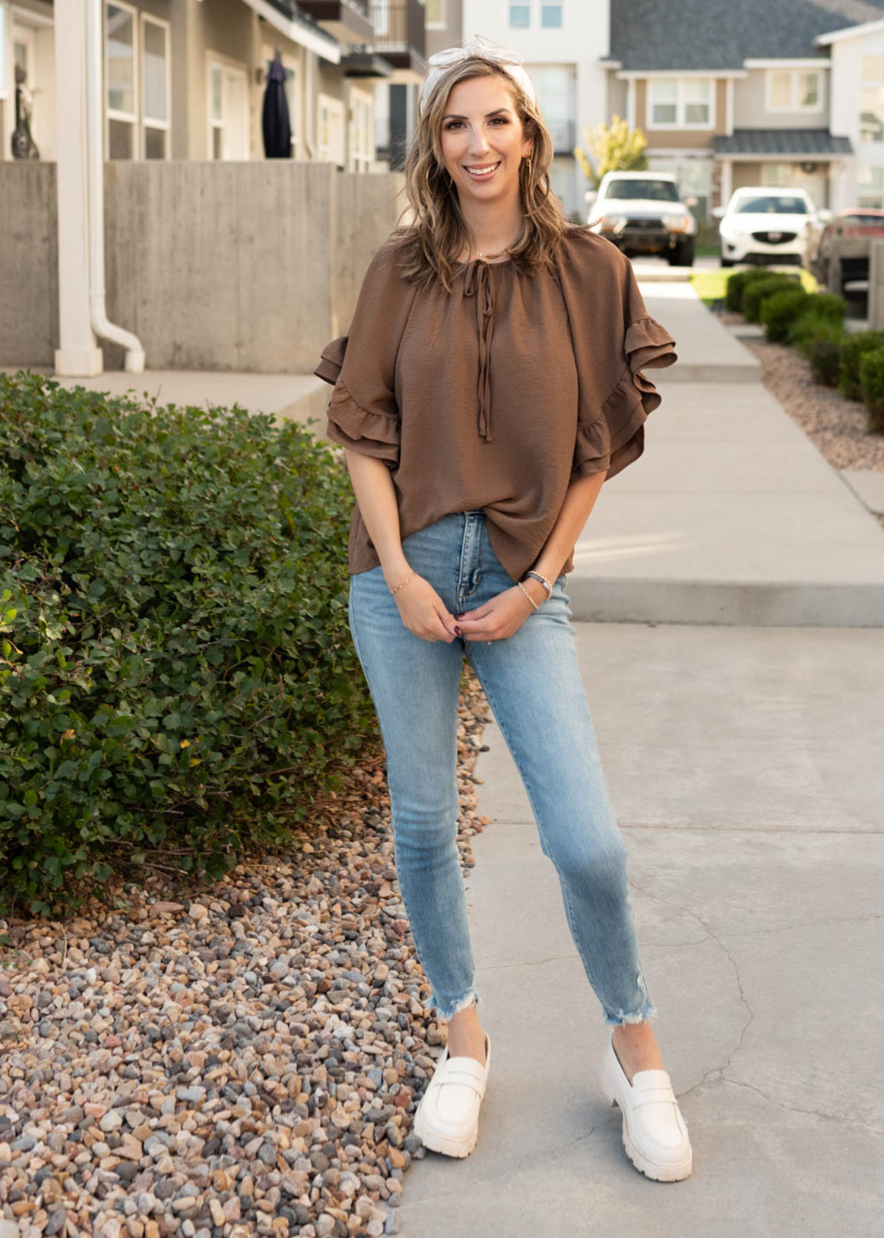 Cocoa ruffle sleeve blouse with short sleeves