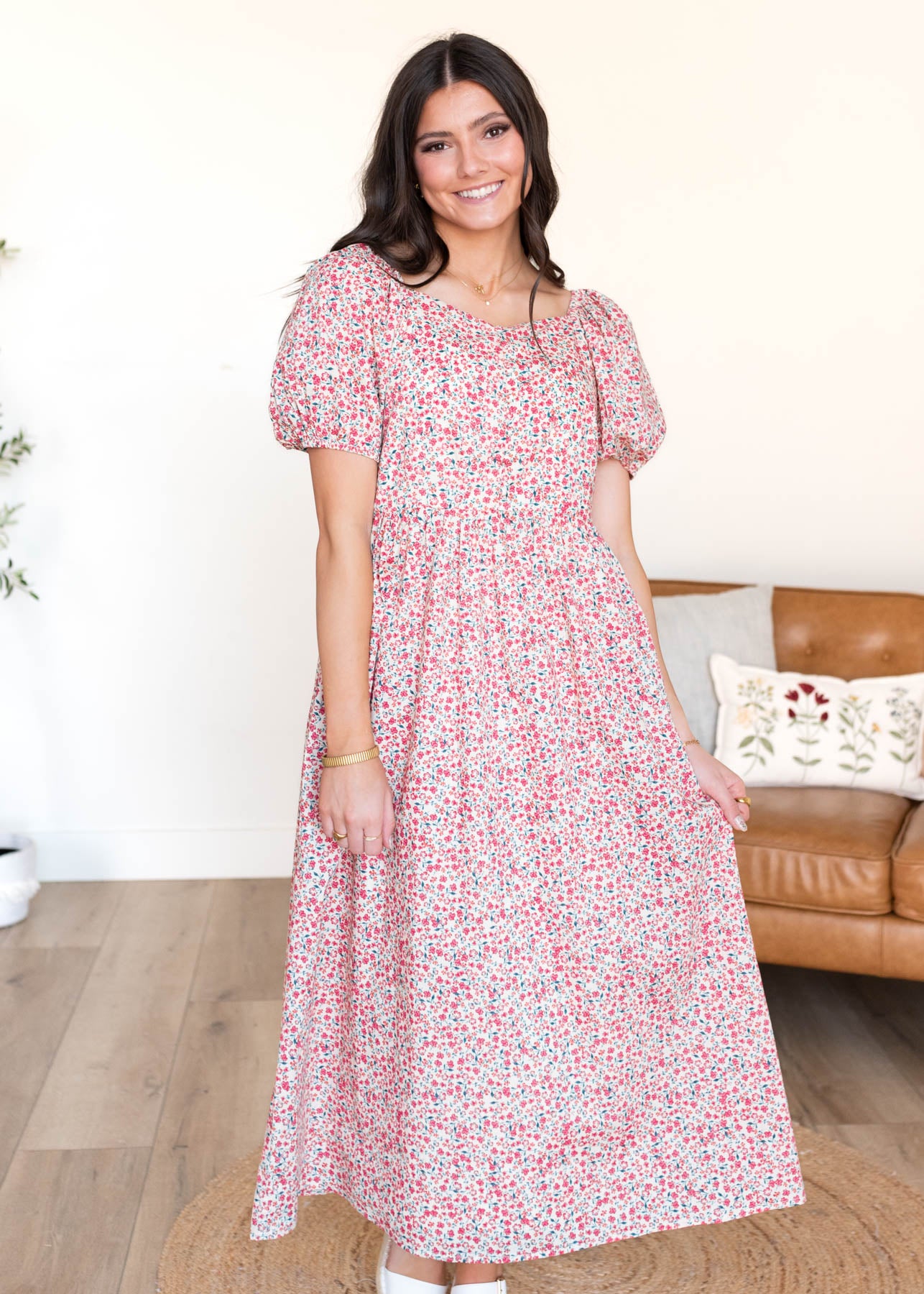 Short sleeve red floral puff sleeve dress