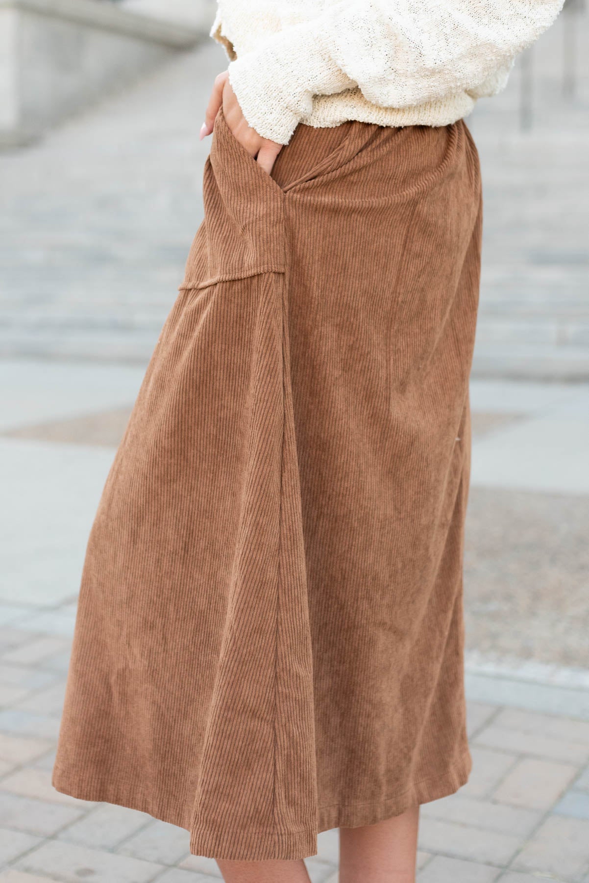 Side view of the chesnut corduroy skirt