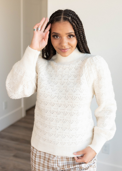 Long sleeve cream puff sweater