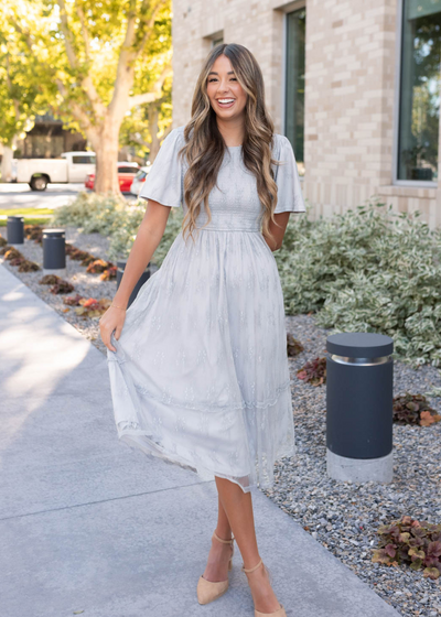 Short sleeve grey floral lace dress