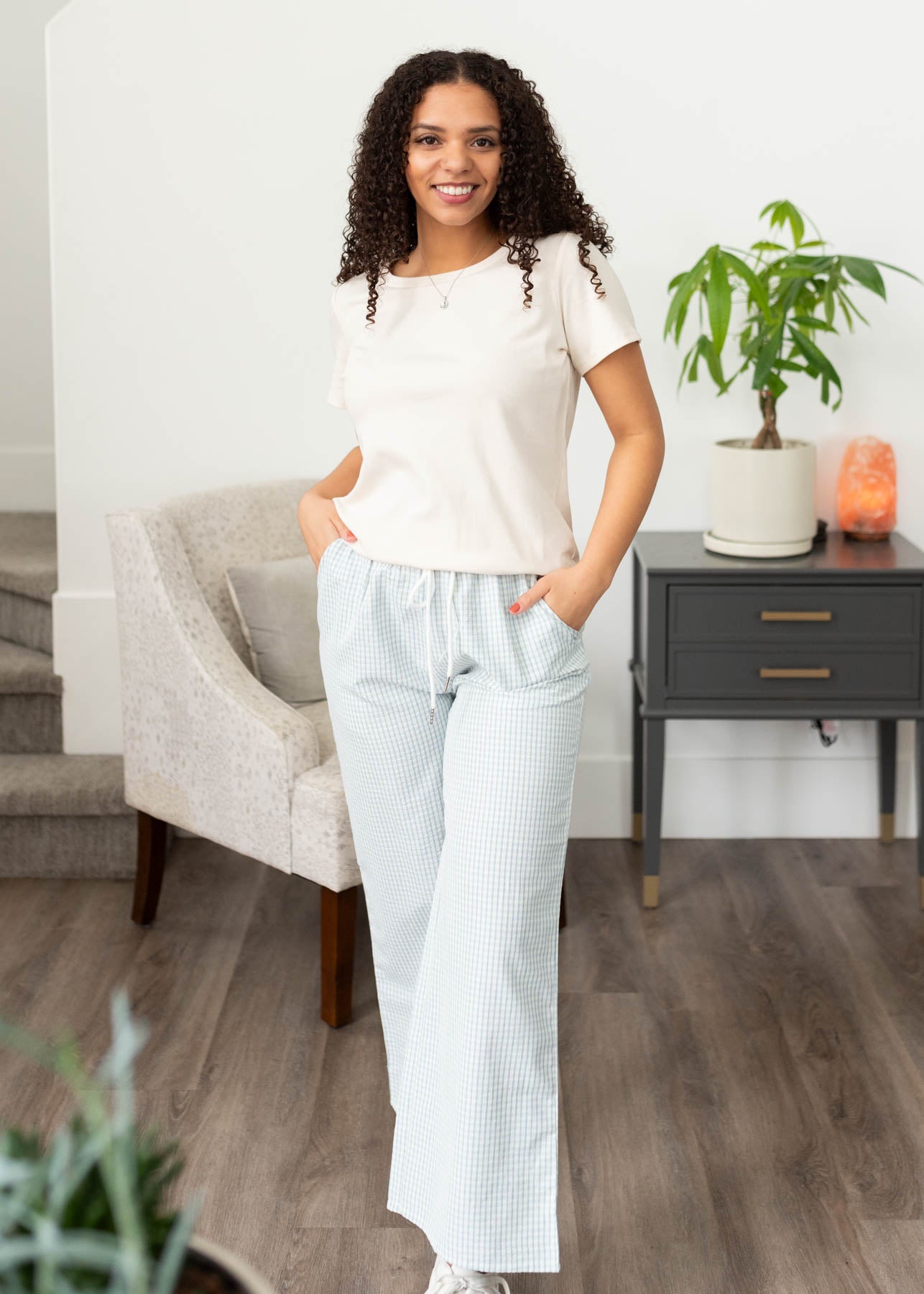 Light blue stirpe pants with pockets