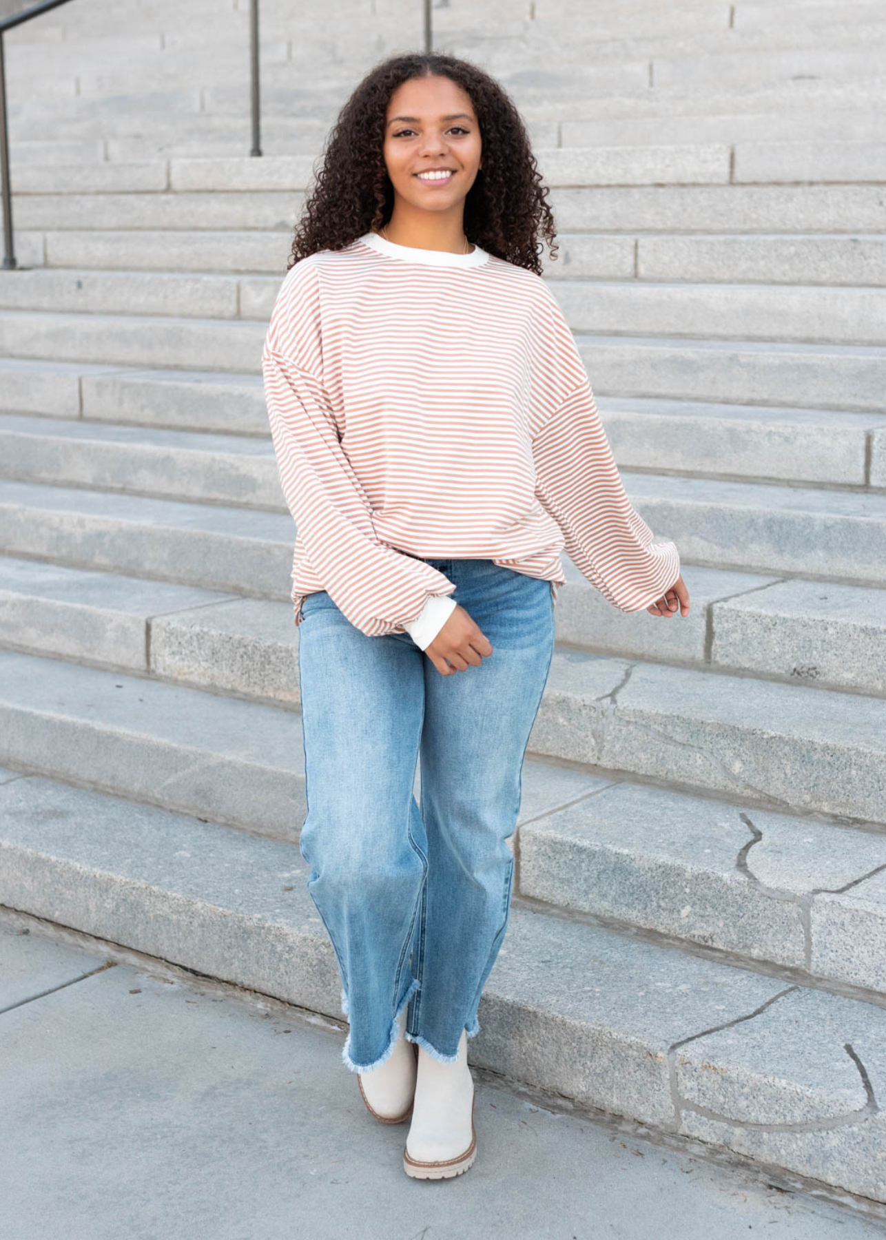 Striped latte top