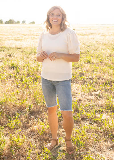 Cream short sleeve top