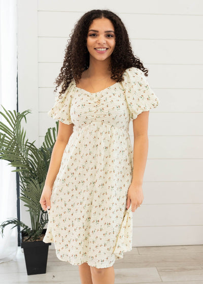 Short sleeve cream floral printed dress