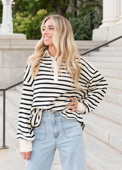 Black stripe pullover