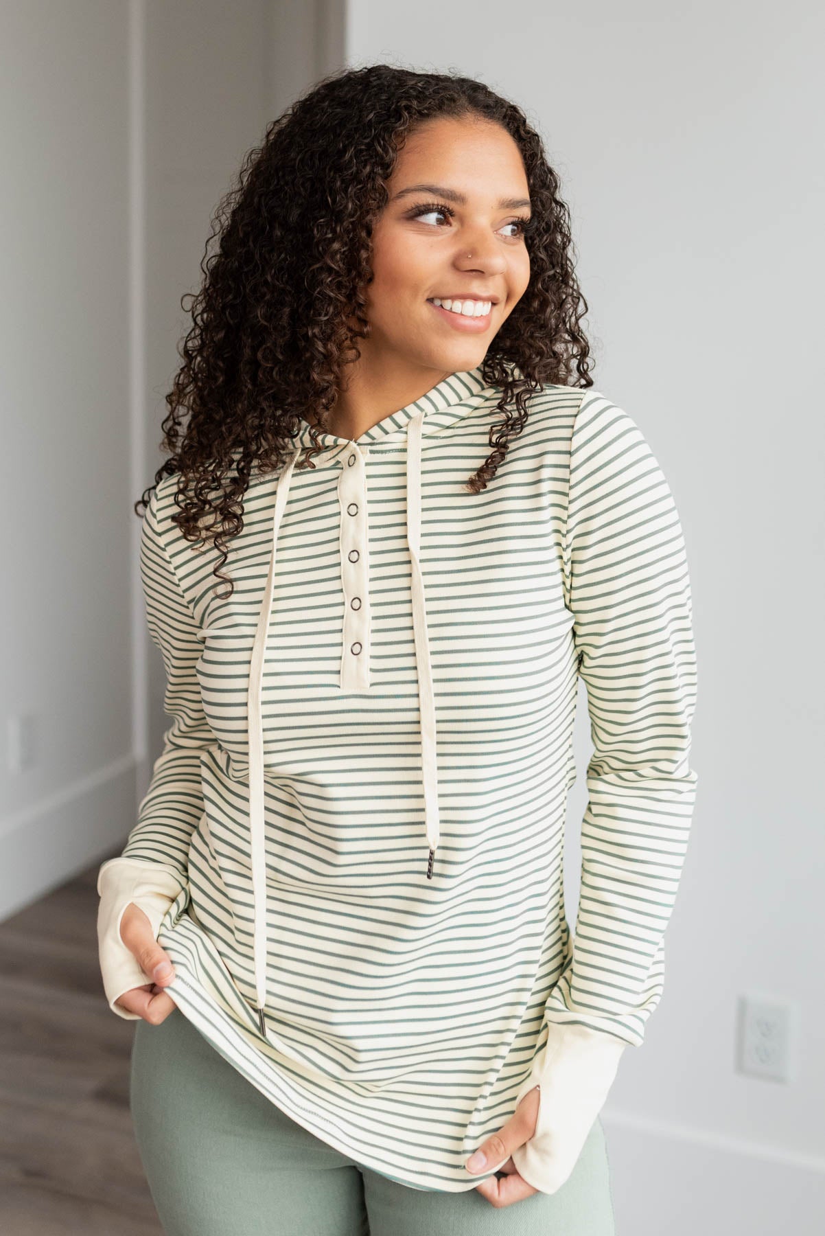 Small green stripe hooded pullover