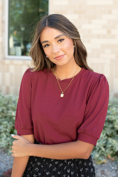 Ribbed basic burgundy top