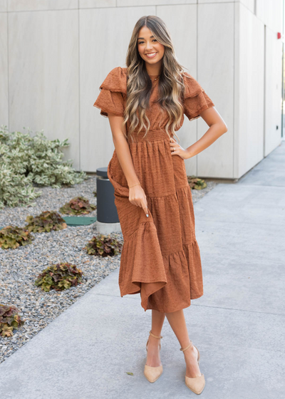 Chestnut ruffle tiered dress with short sleeves