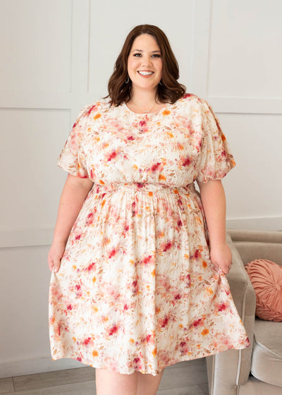 Short sleeve multi floral printed dress in plus size