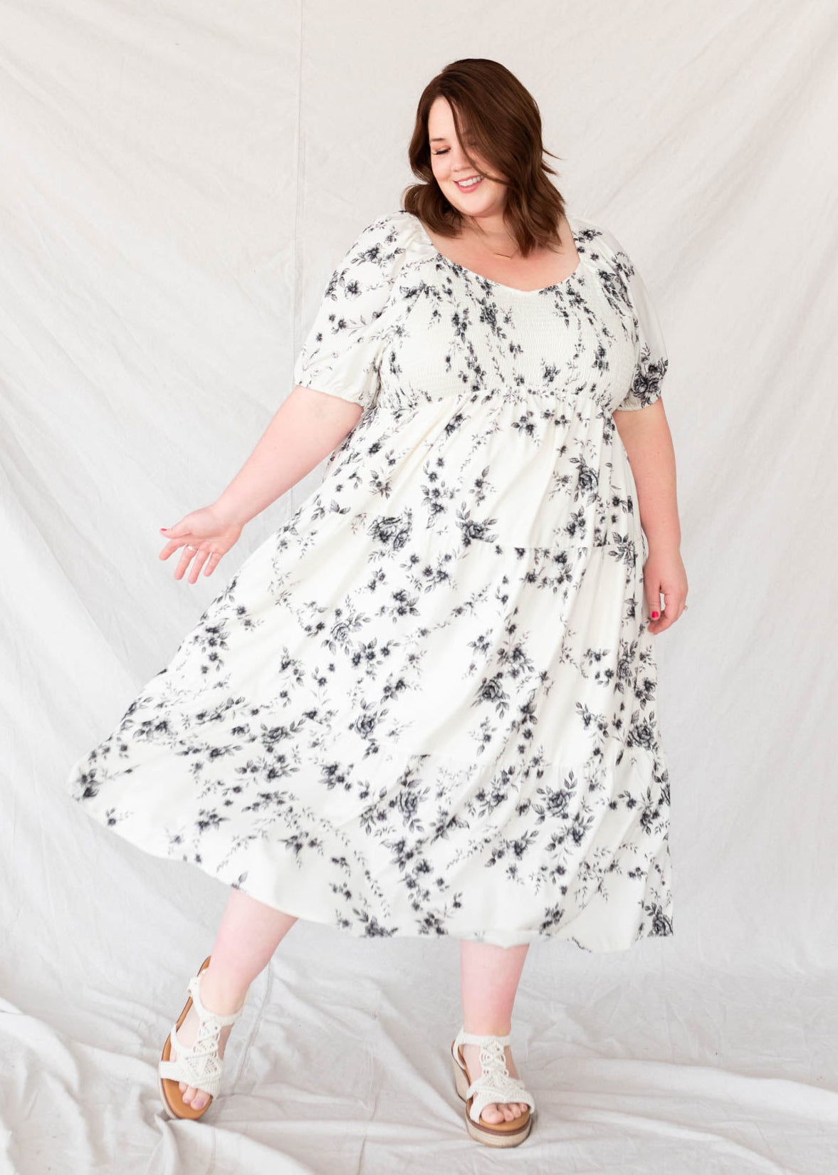 Short sleeve plus size ivory floral tiered dress