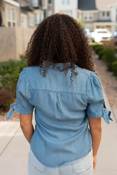 Back view of the denim tie sleeve top