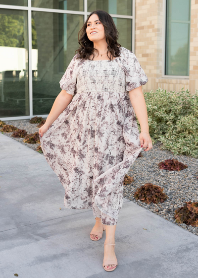 Short sleeve plus size cream floral smocked dress