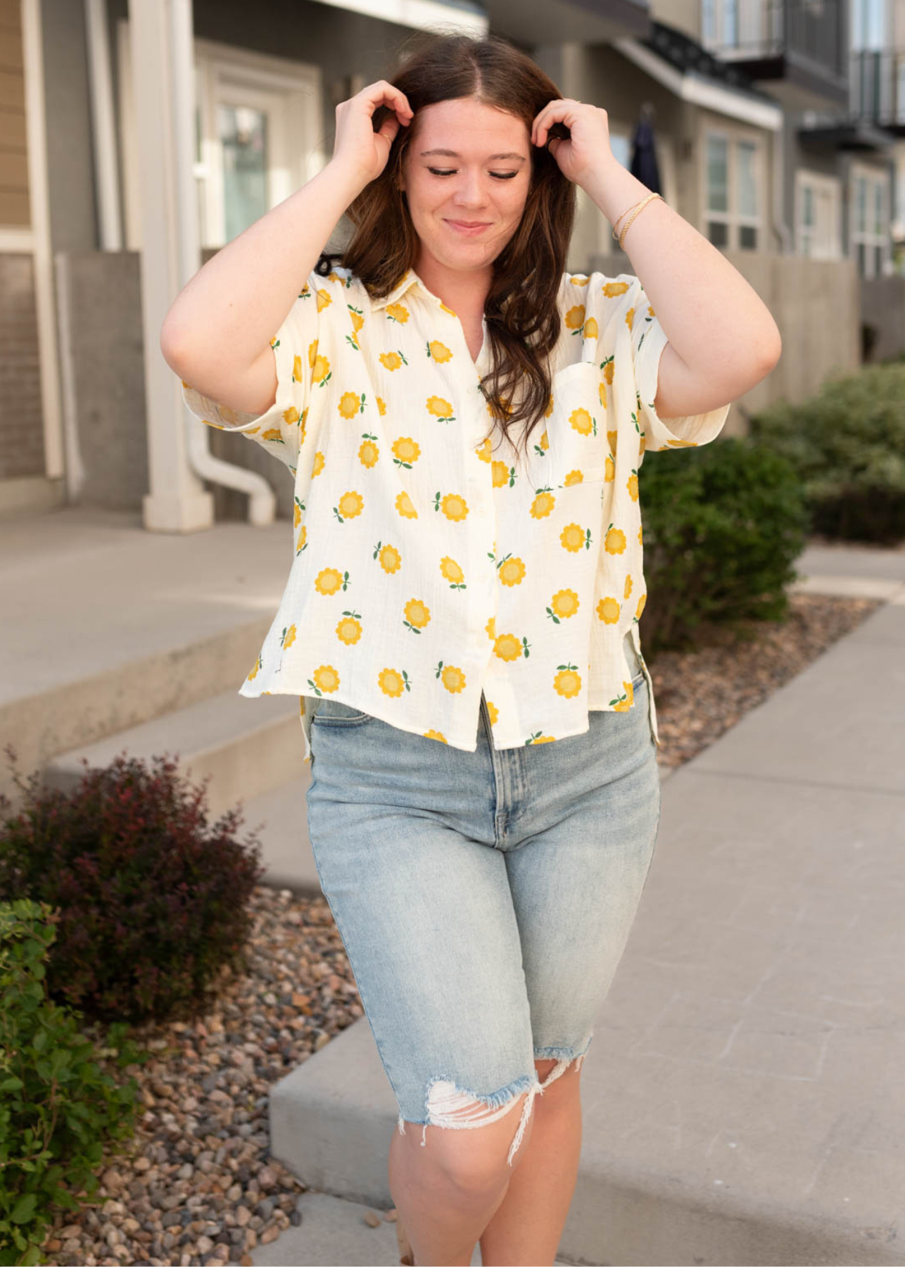 Ivory gold floral top