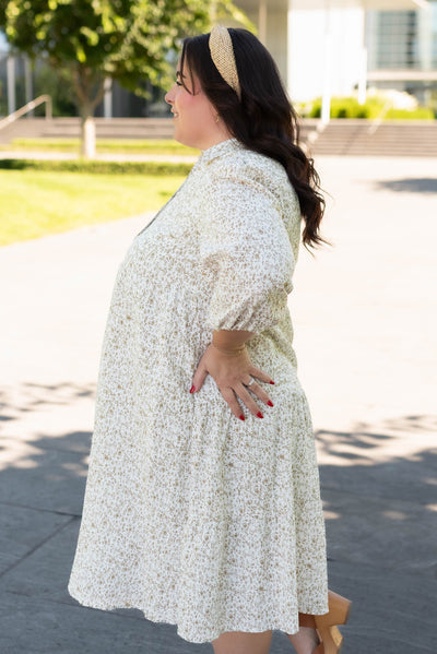 Kamrey Taupe Floral Button Dress