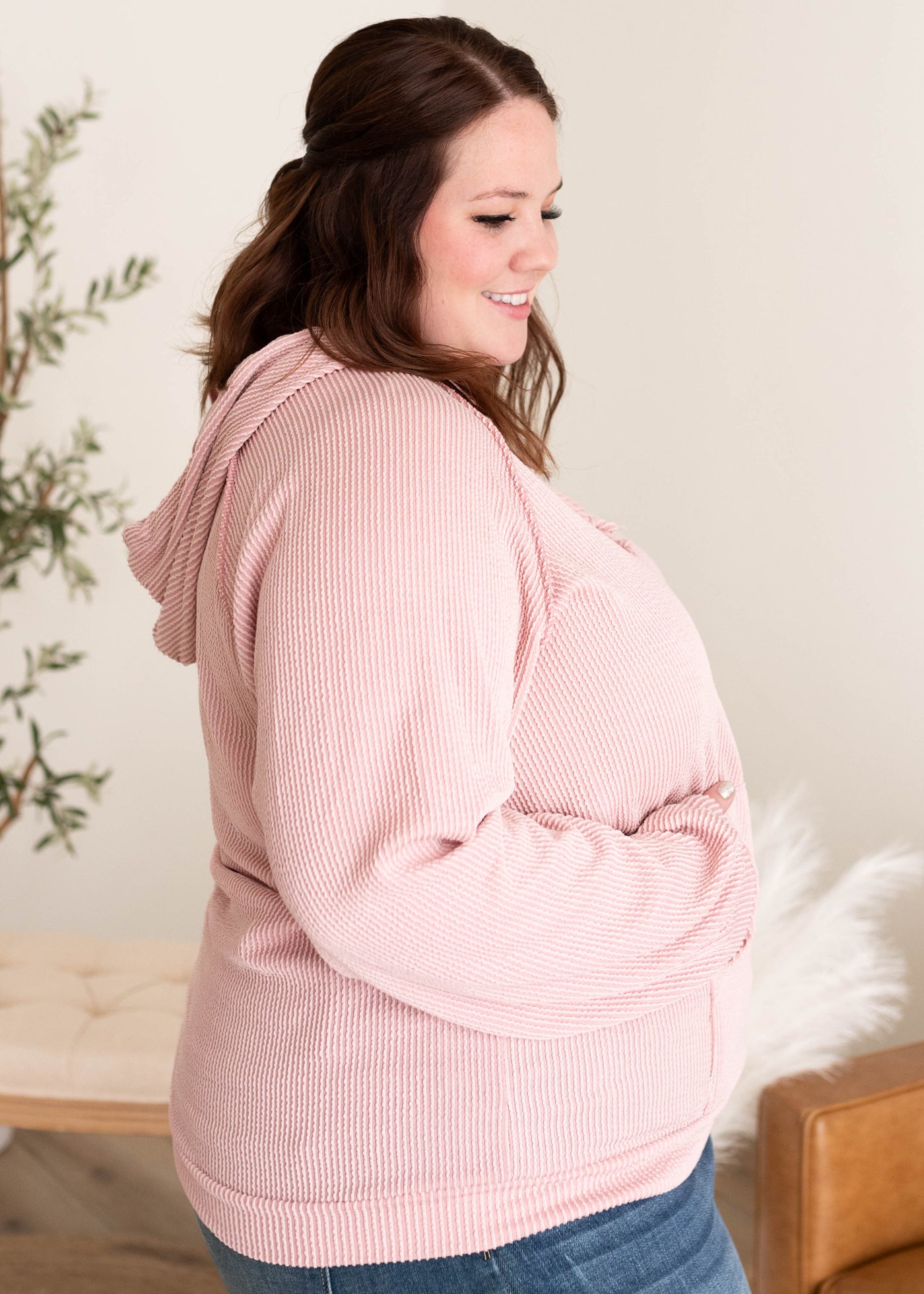 Side view of the plus size mauve textured hoodie