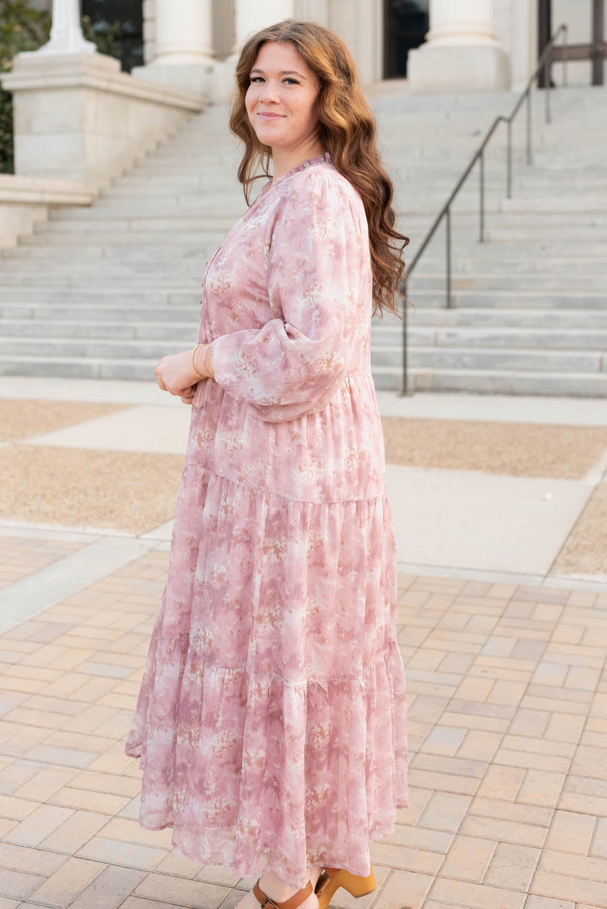 Side view of the mauve floral tiered dress in plus size