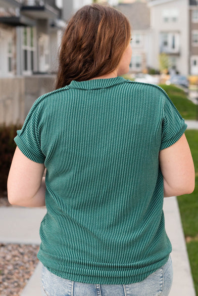 Back view of the hunter green ribbed top