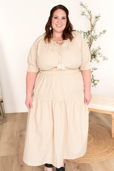 Short sleeve taupe gingham dress in plus size