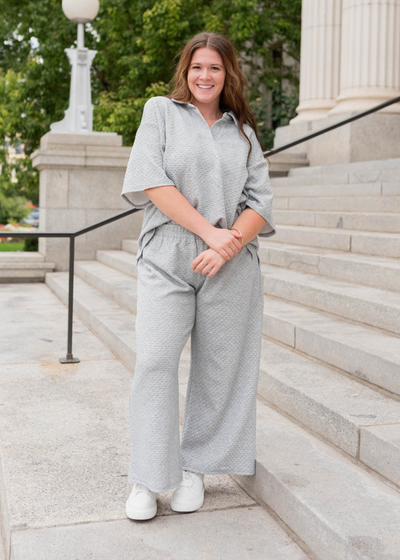 Loanna Heather Grey Collared Knit Top