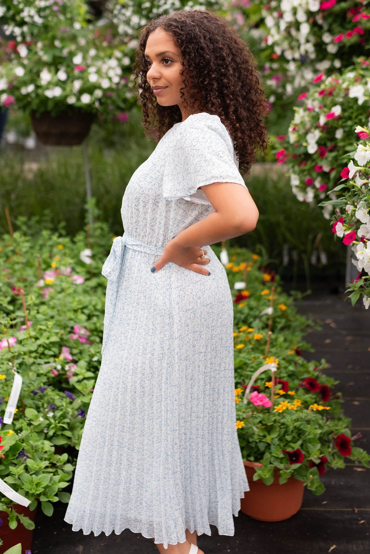 Lynda Ivory Blue Floral Pleated Dress