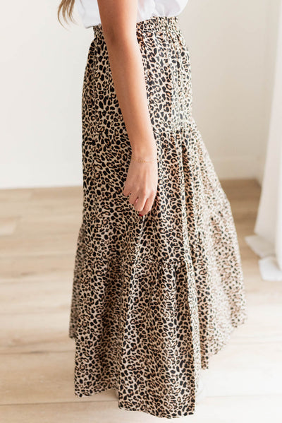 Side view of the leopard print skirt