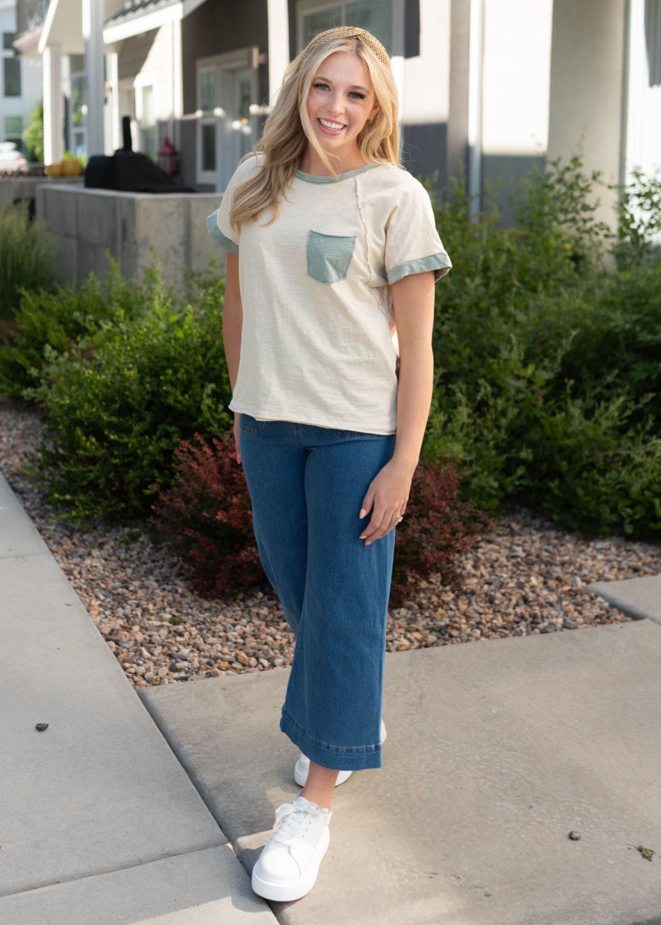 Cream sage pocket tee