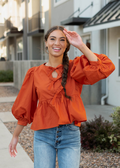 Pumpkin bow top with long sleeves