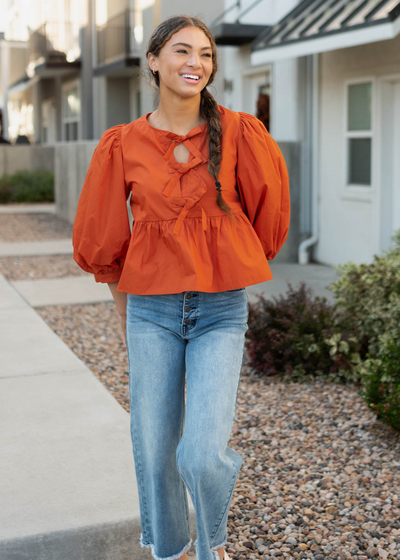 Pumpkin bow top