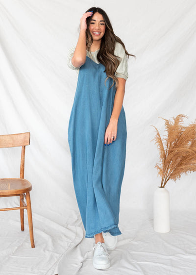 Denim maxi dress without sleeves