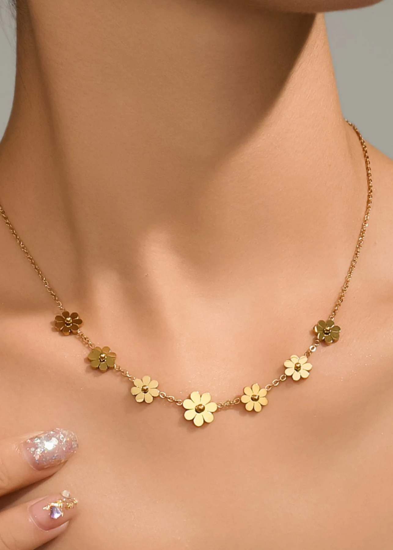 Maria 18K Flower Necklace