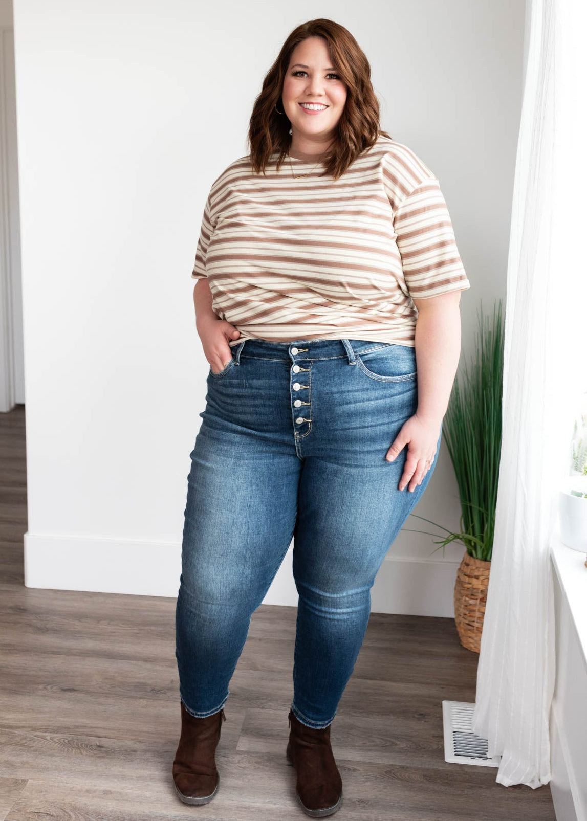 Taupe stripe top with short sleeves in plus size