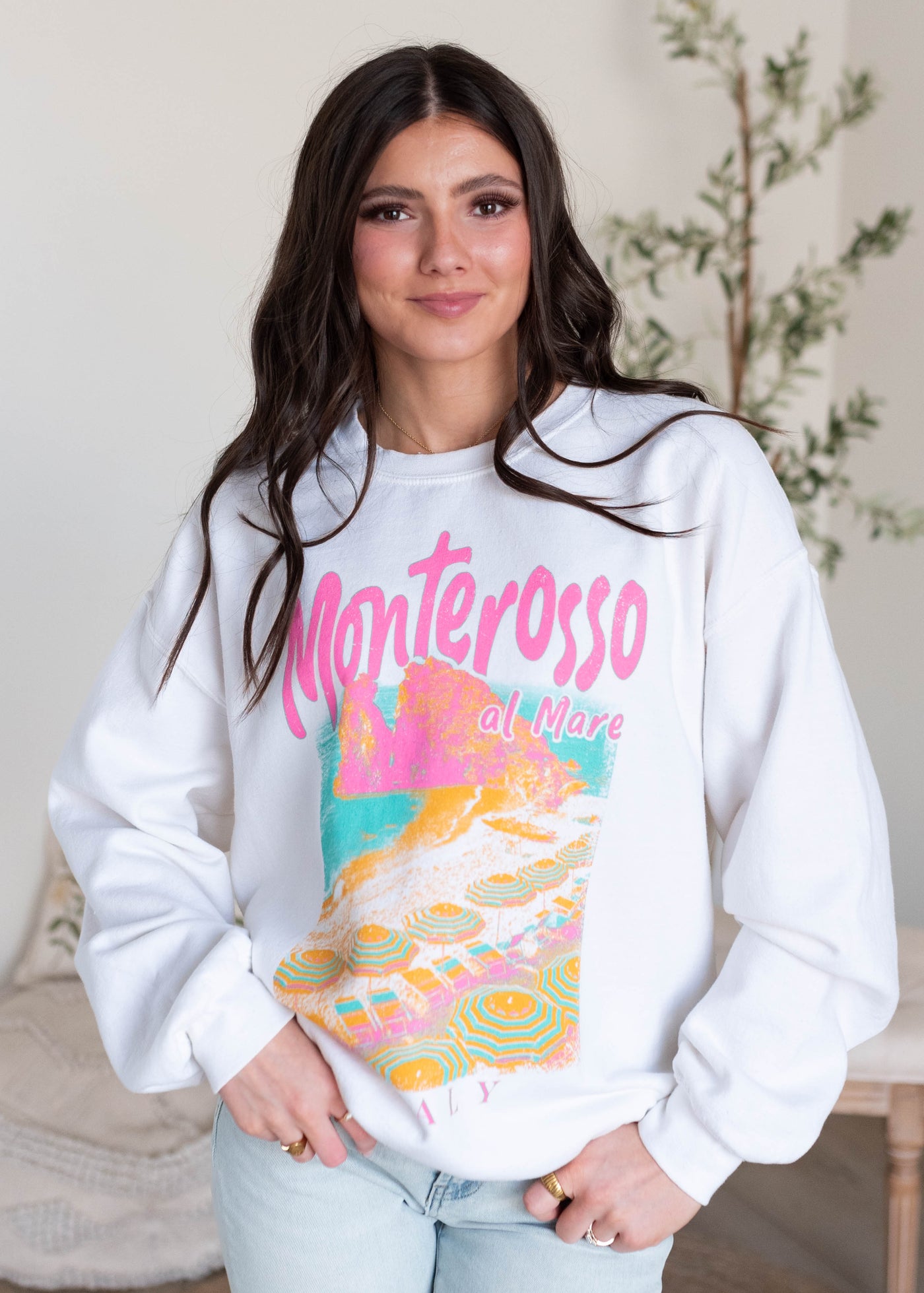 Long sleeve Monterosso graphic sweatshirt