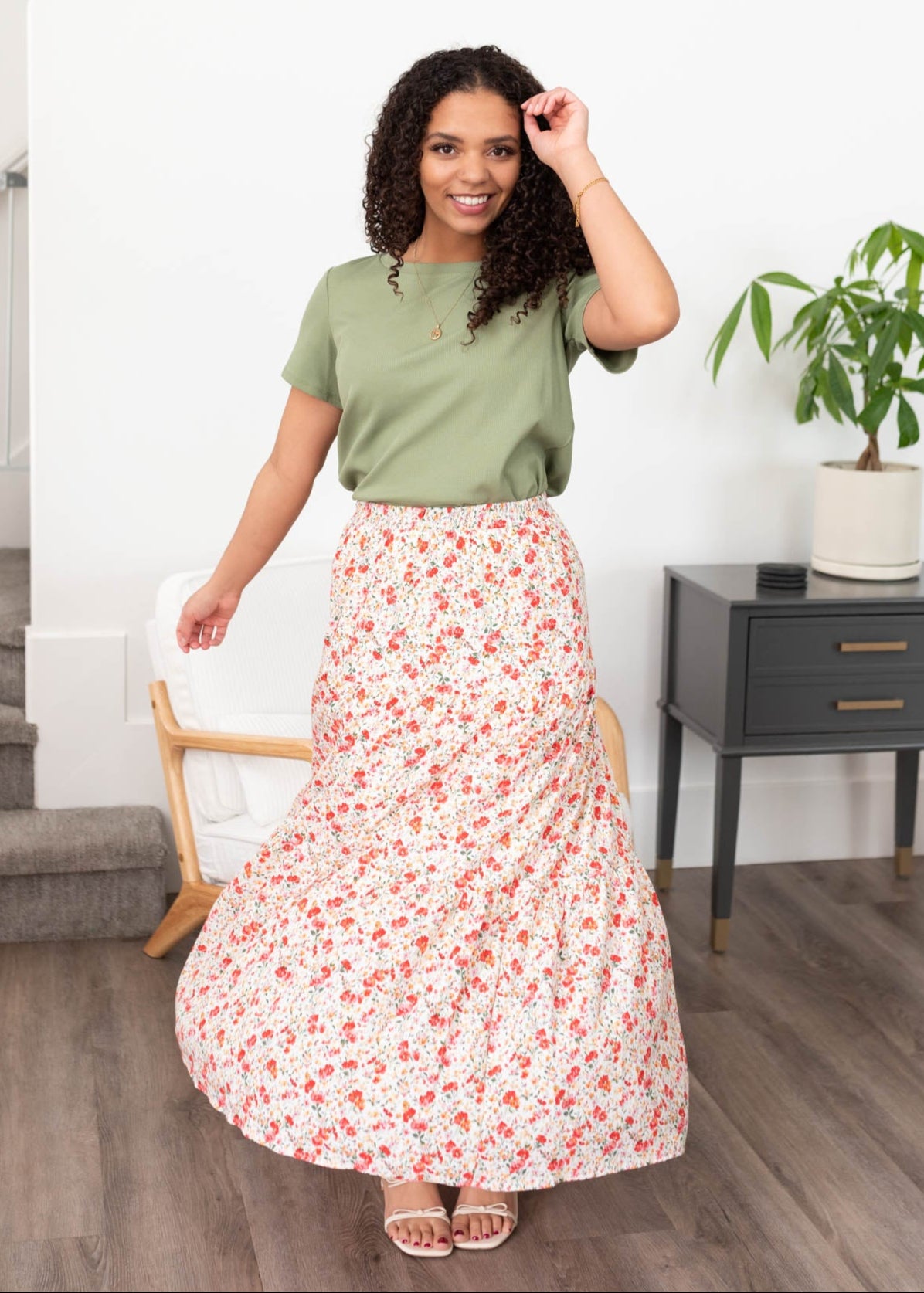 Tiered multi floral skirt with elastic waist