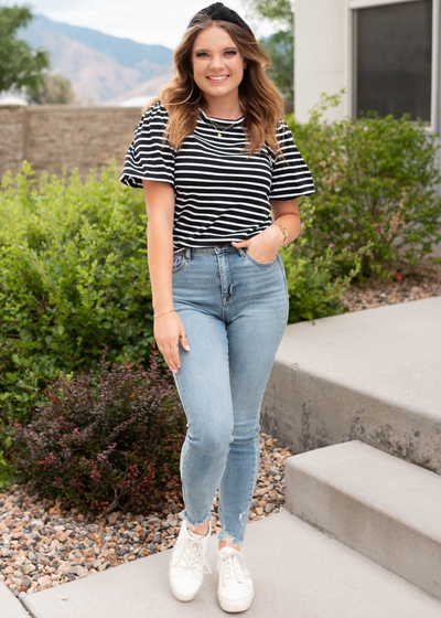 Black stripe puff sleeve top