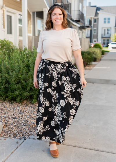 Black  floral skirt in plus size