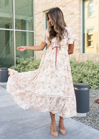 Burgundy floral lace dress with short sleeves