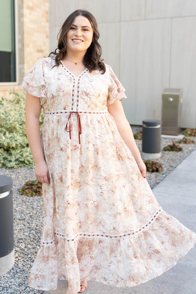 Short ruffle sleeves on the plus size burgundy floral lace dress