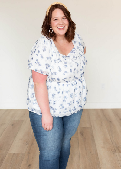 Short sleeve plus size blue floral blouse