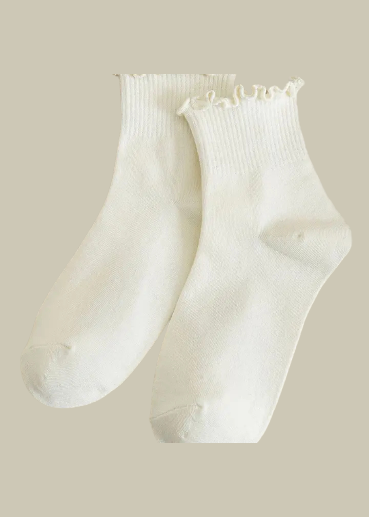 Cream ruffle socks