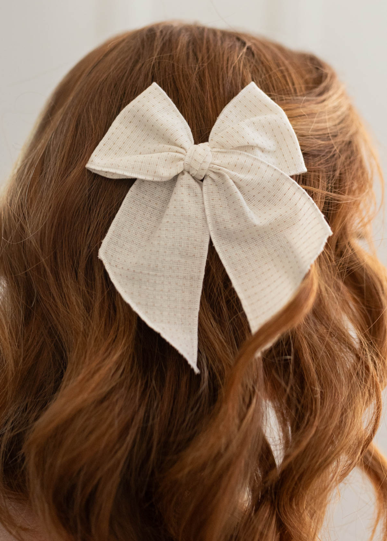 Elle white Dashed Bow